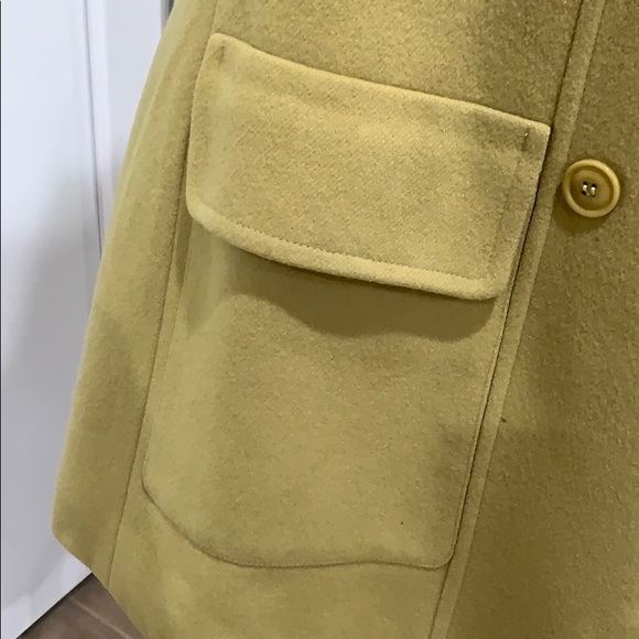 Fall/Winter coat - Picture 3 of 12